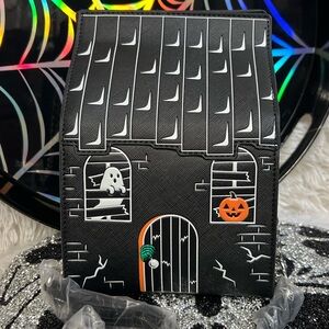 🎃🖤👻BNWOT-MAD ENGINE VIRAL HALLOWEEN SUPER CUTE HAUNTED HOUSE CROSSBODY 🎃🖤👻
